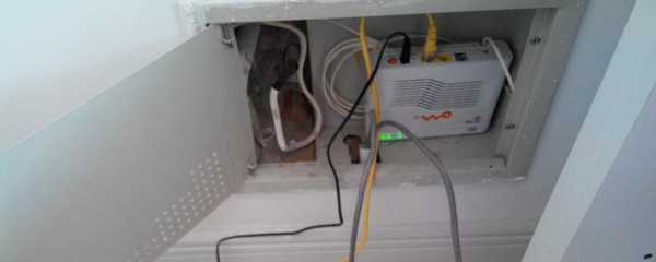 路由器更換房間是否需要重新設(shè)置？全面解析計(jì)算機(jī)網(wǎng)絡(luò)設(shè)備的安裝與維護(hù)